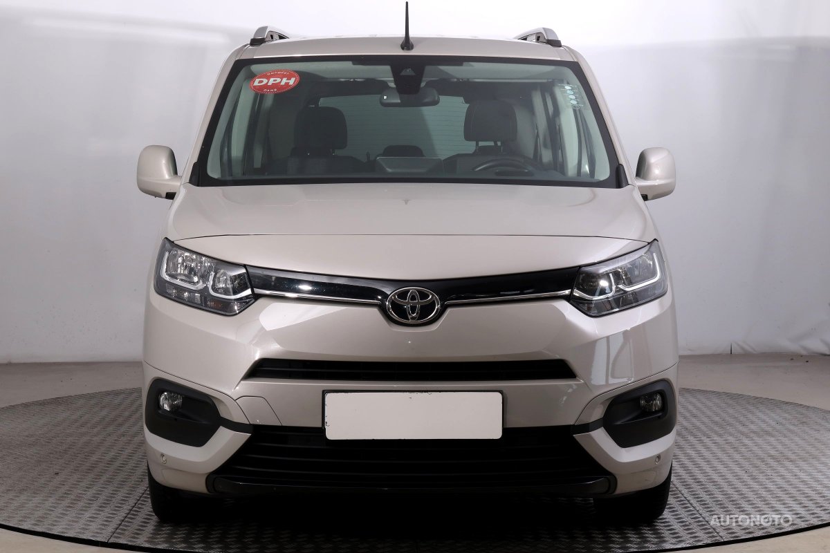 Toyota ProAce City Verso, 2020 - pohled č. 2