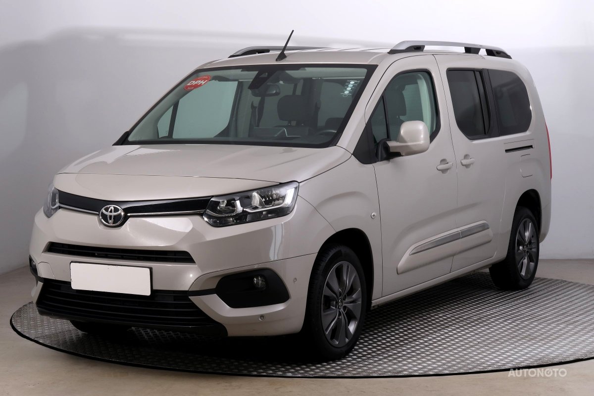 Toyota ProAce City Verso, 2020 - pohled č. 3