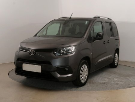 Toyota ProAce City Verso, 2022 - pohled č. 3