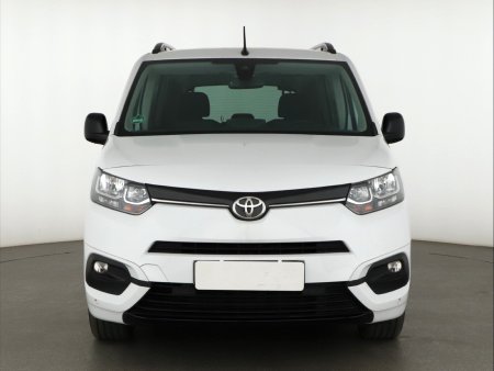 Toyota ProAce City Verso, 2023 - pohled č. 2