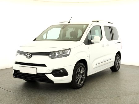 Toyota ProAce City Verso, 2020 - pohled č. 3