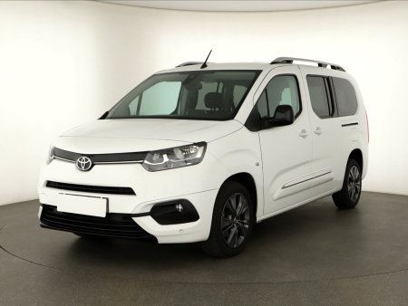 Toyota ProAce City Verso, 2022 - pohled č. 3