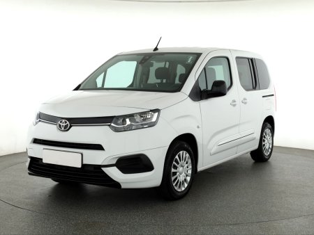 Toyota ProAce City Verso, 2024 - pohled č. 3