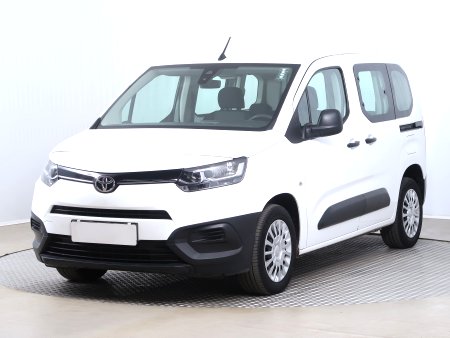 Toyota ProAce City Verso, 2020 - pohled č. 3