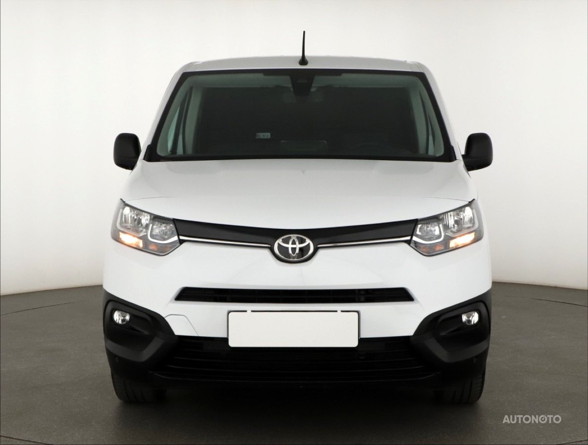 Toyota ProAce City, 2024 - pohled č. 2