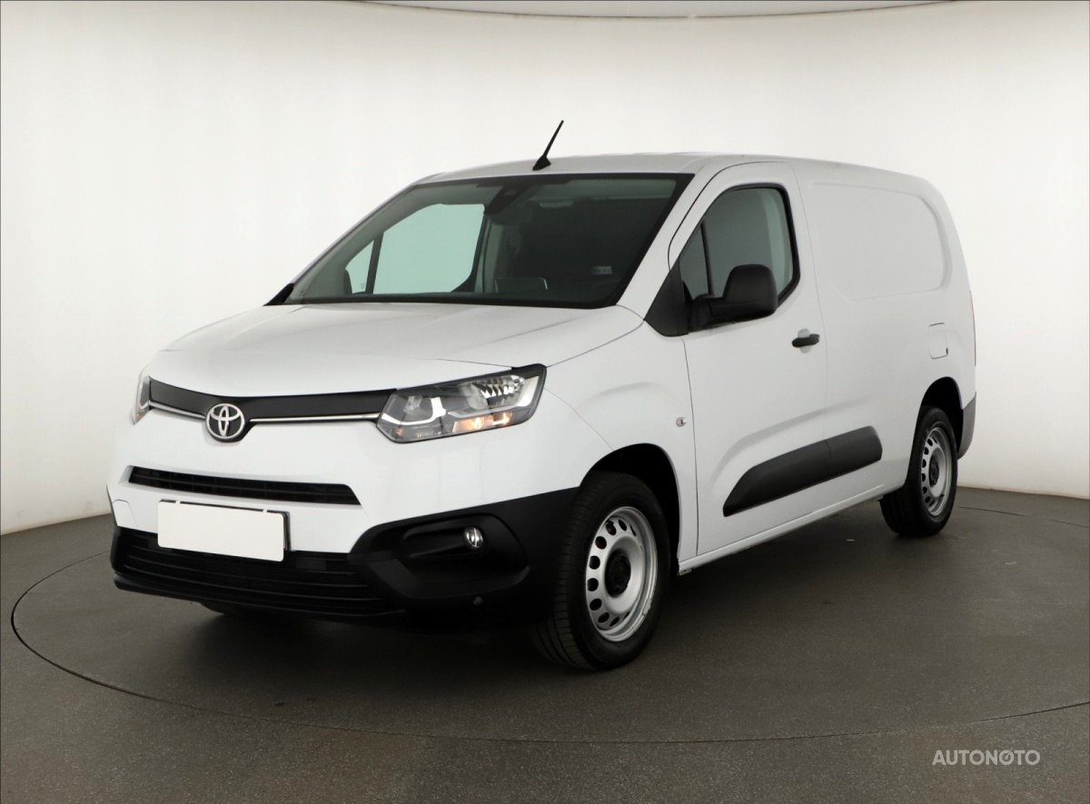 Toyota ProAce City, 2024 - pohled č. 3