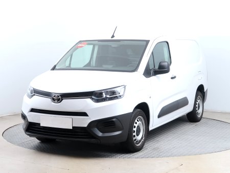 Toyota ProAce City, 2023 - pohled č. 3