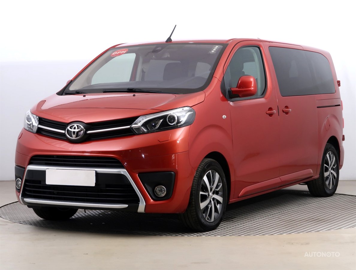 Toyota ProAce Verso, 2019 - pohled č. 3