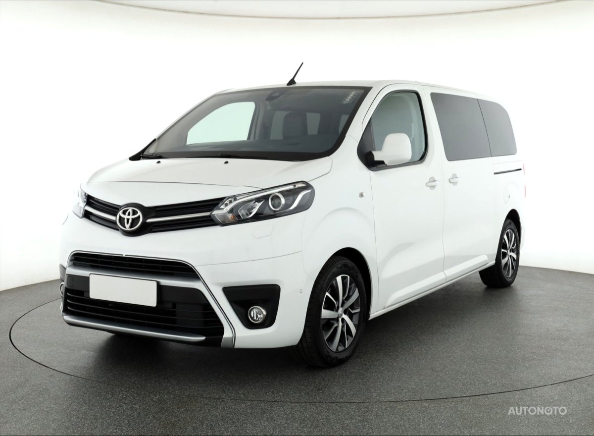 Toyota ProAce Verso, 2019 - pohled č. 3