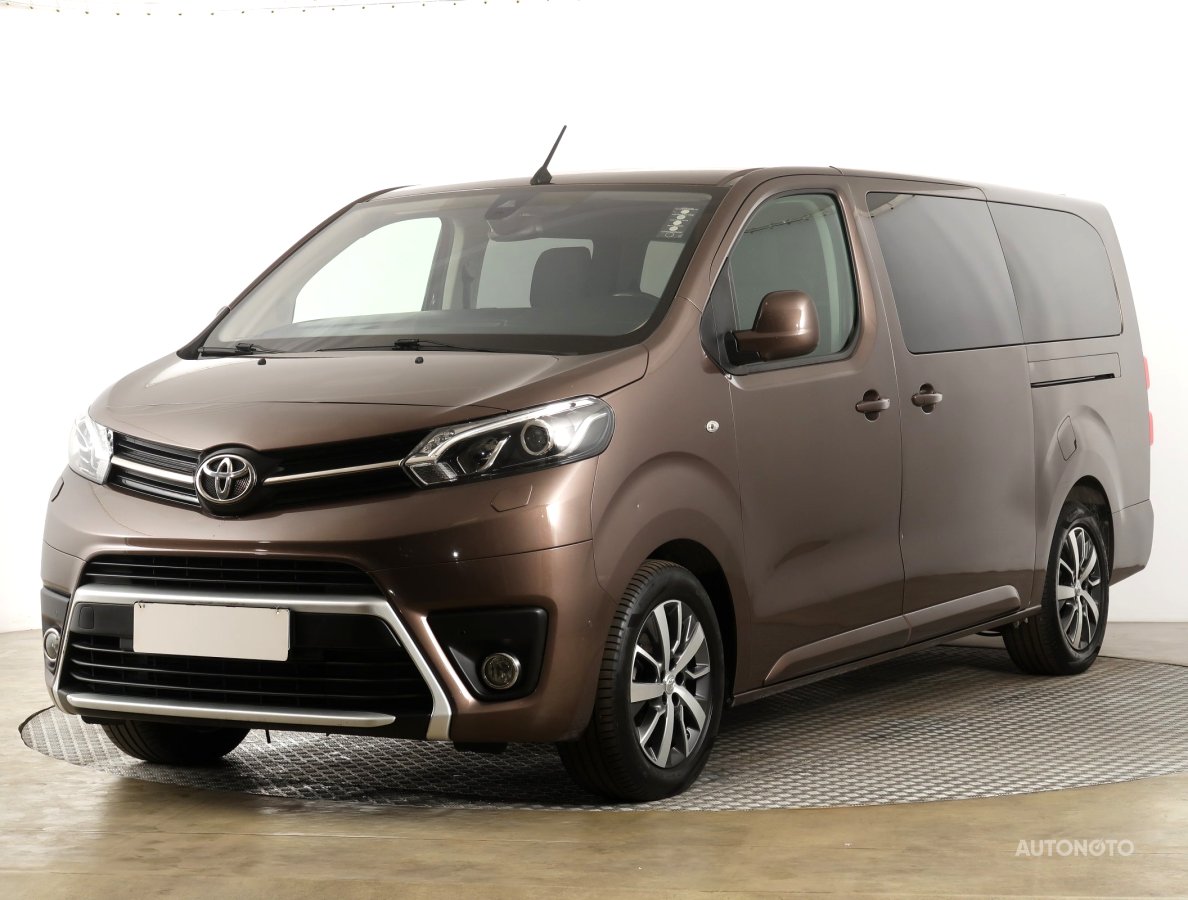 Toyota ProAce Verso, 2019 - pohled č. 3