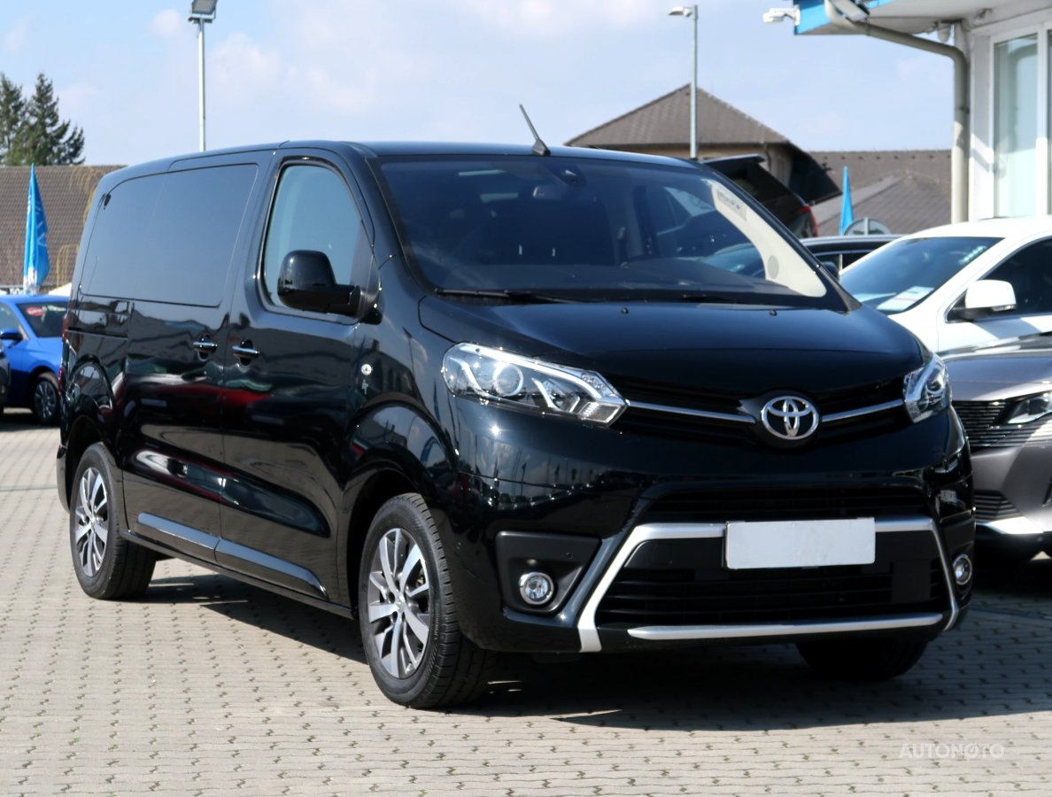 Toyota ProAce Verso, 2023 - pohled č. 1
