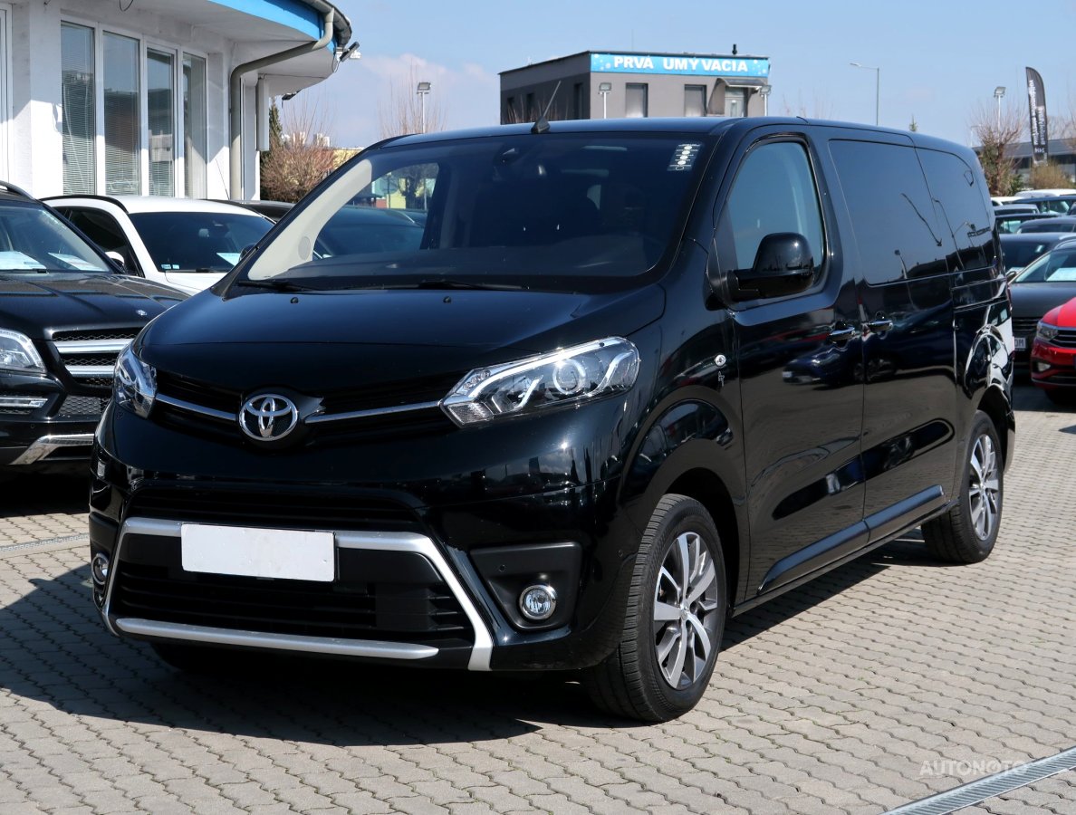 Toyota ProAce Verso, 2023 - pohled č. 3