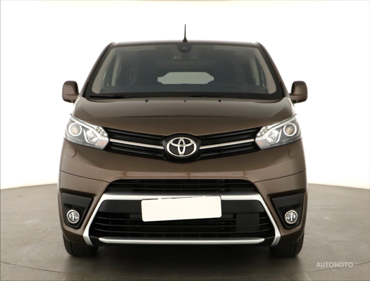 Toyota ProAce Verso, 2019 - pohled č. 2
