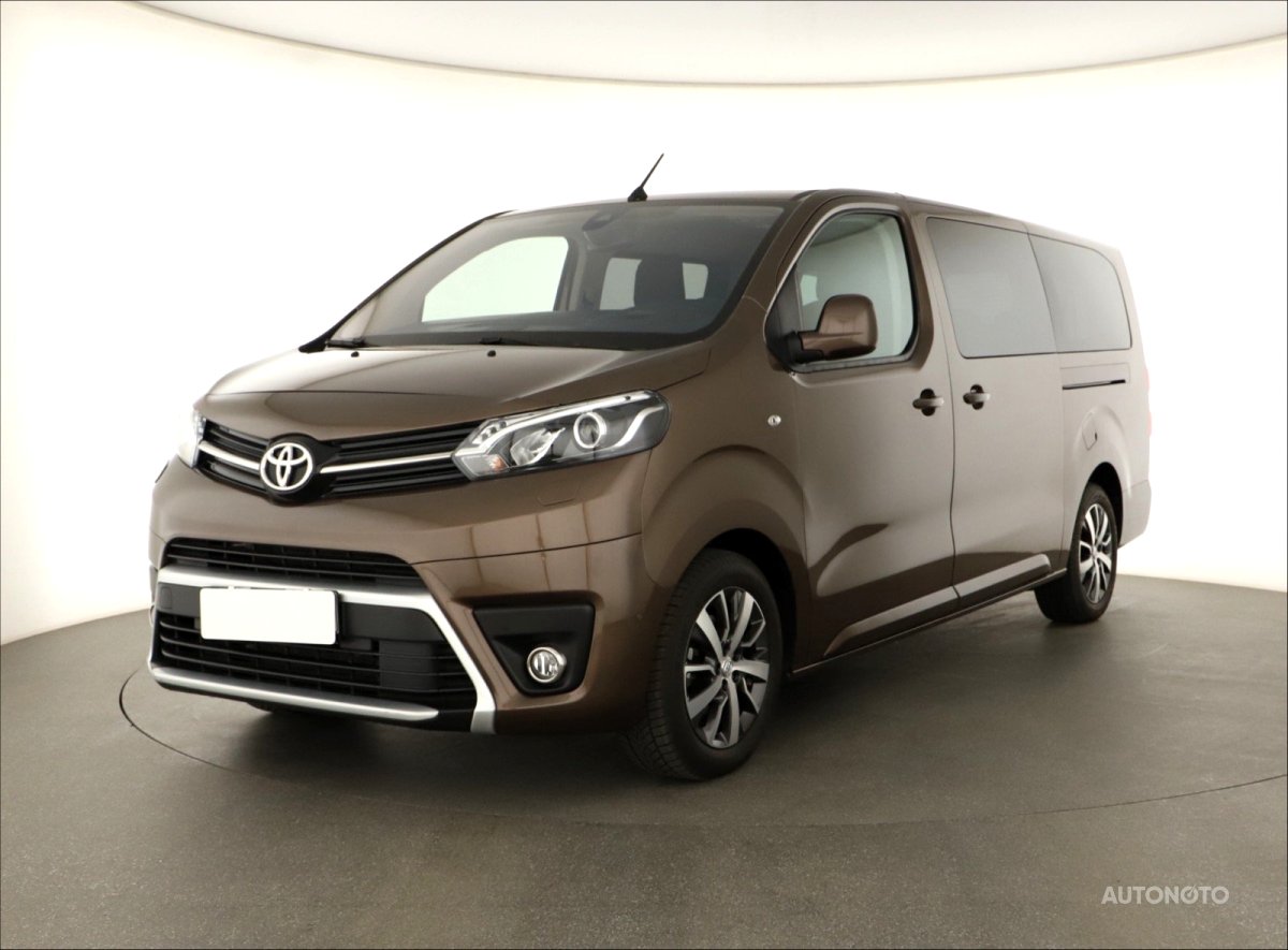 Toyota ProAce Verso, 2019 - pohled č. 3