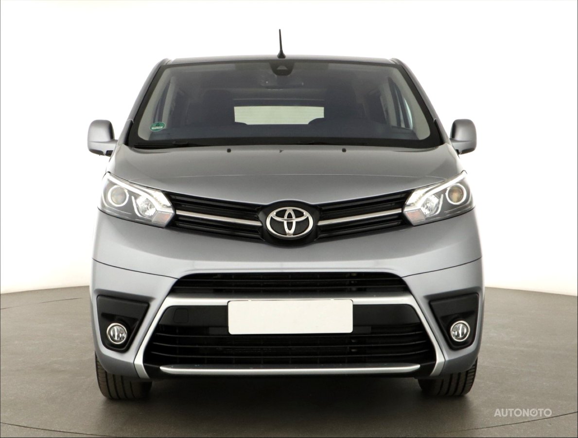 Toyota ProAce Verso, 2023 - pohled č. 2