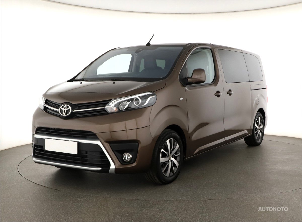 Toyota ProAce Verso, 2024 - pohled č. 3