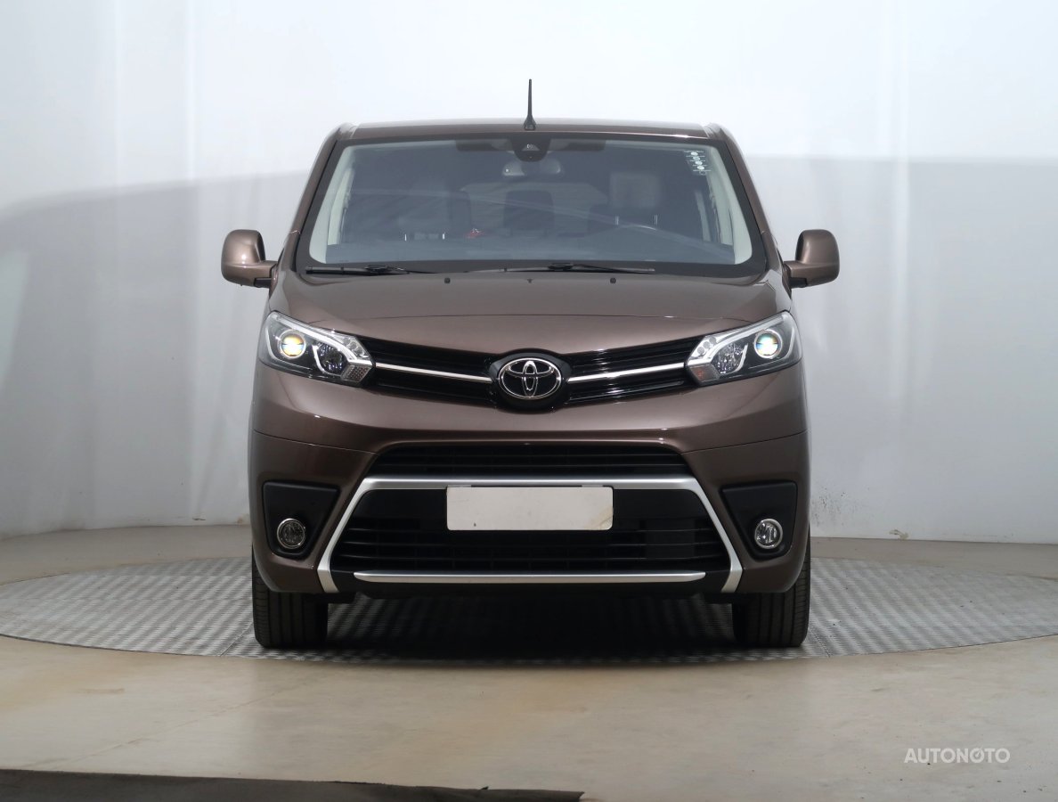 Toyota ProAce Verso, 2024 - pohled č. 2