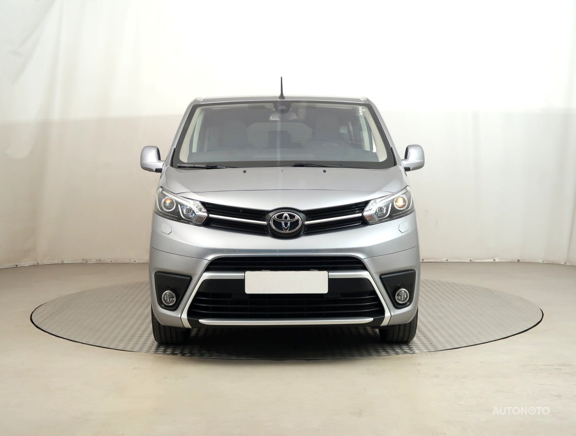 Toyota ProAce Verso, 2022 - pohled č. 2