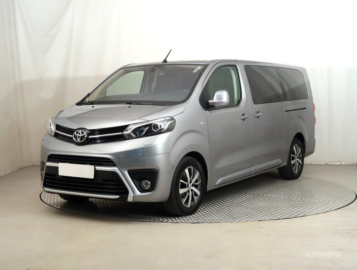 Toyota ProAce Verso, 2022 - pohled č. 3