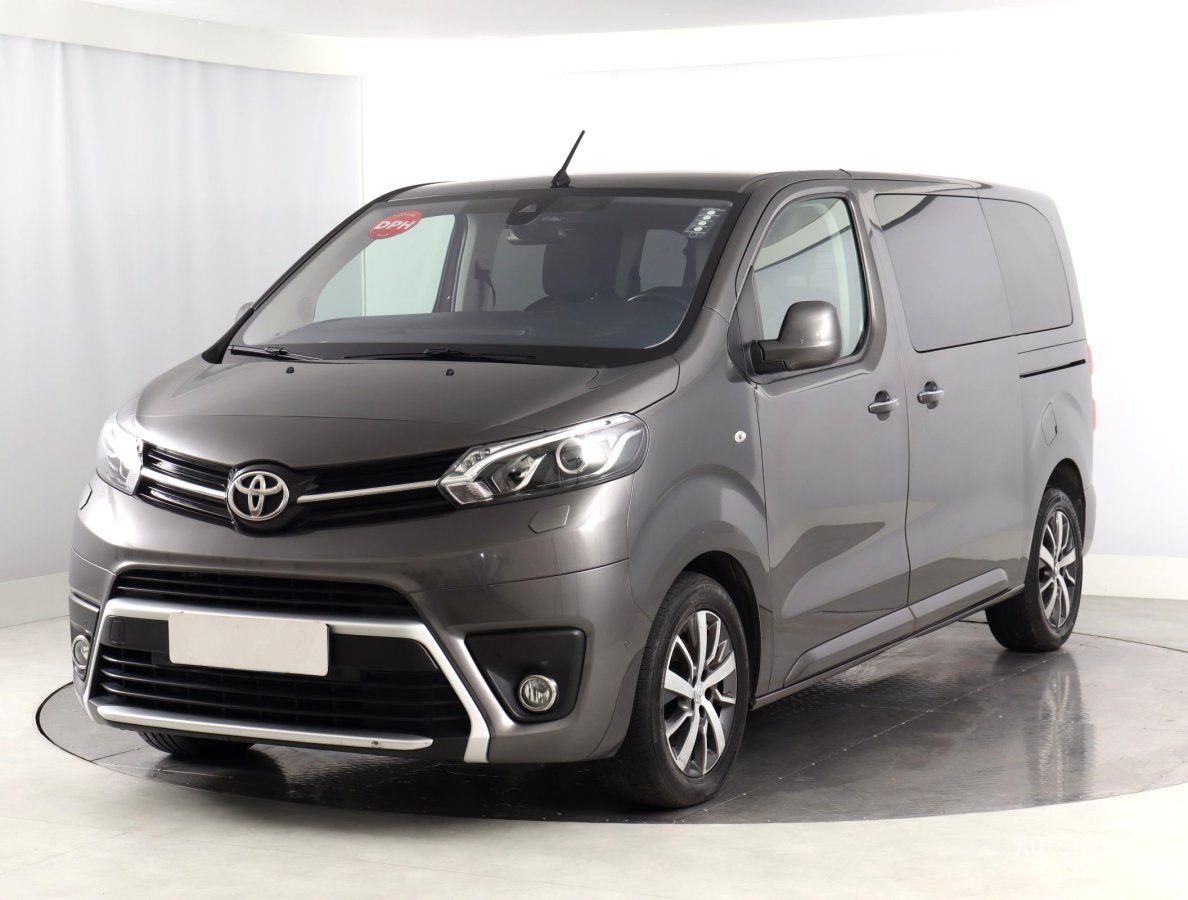 Toyota ProAce Verso, 2020 - pohled č. 3