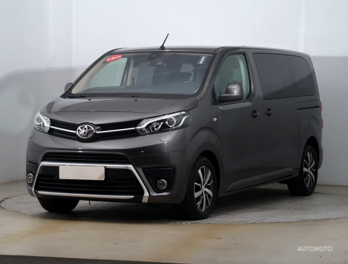 Toyota ProAce Verso, 2019 - pohled č. 3