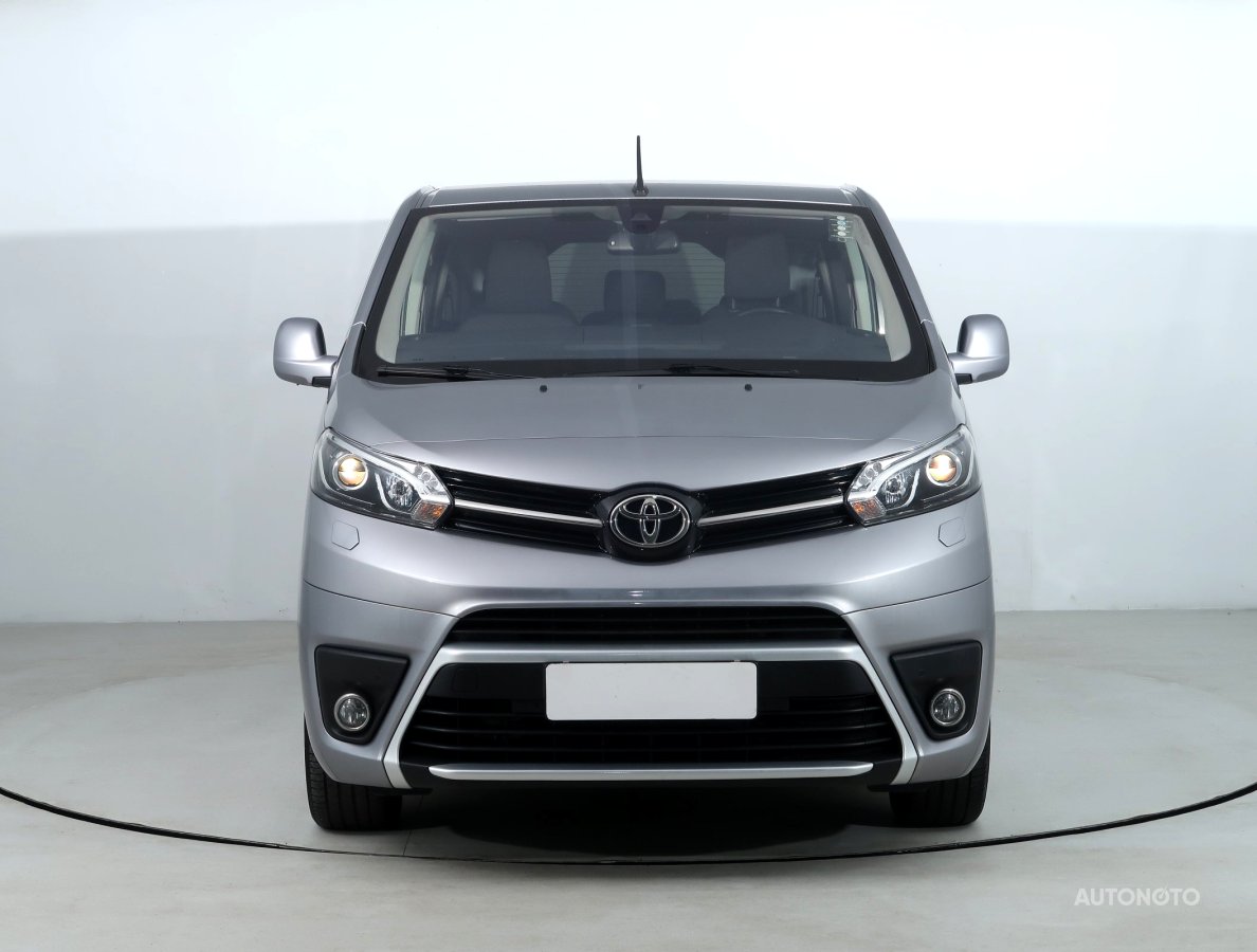 Toyota ProAce Verso, 2021 - pohled č. 2
