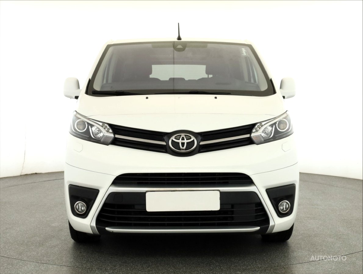 Toyota ProAce Verso, 2022 - pohled č. 2