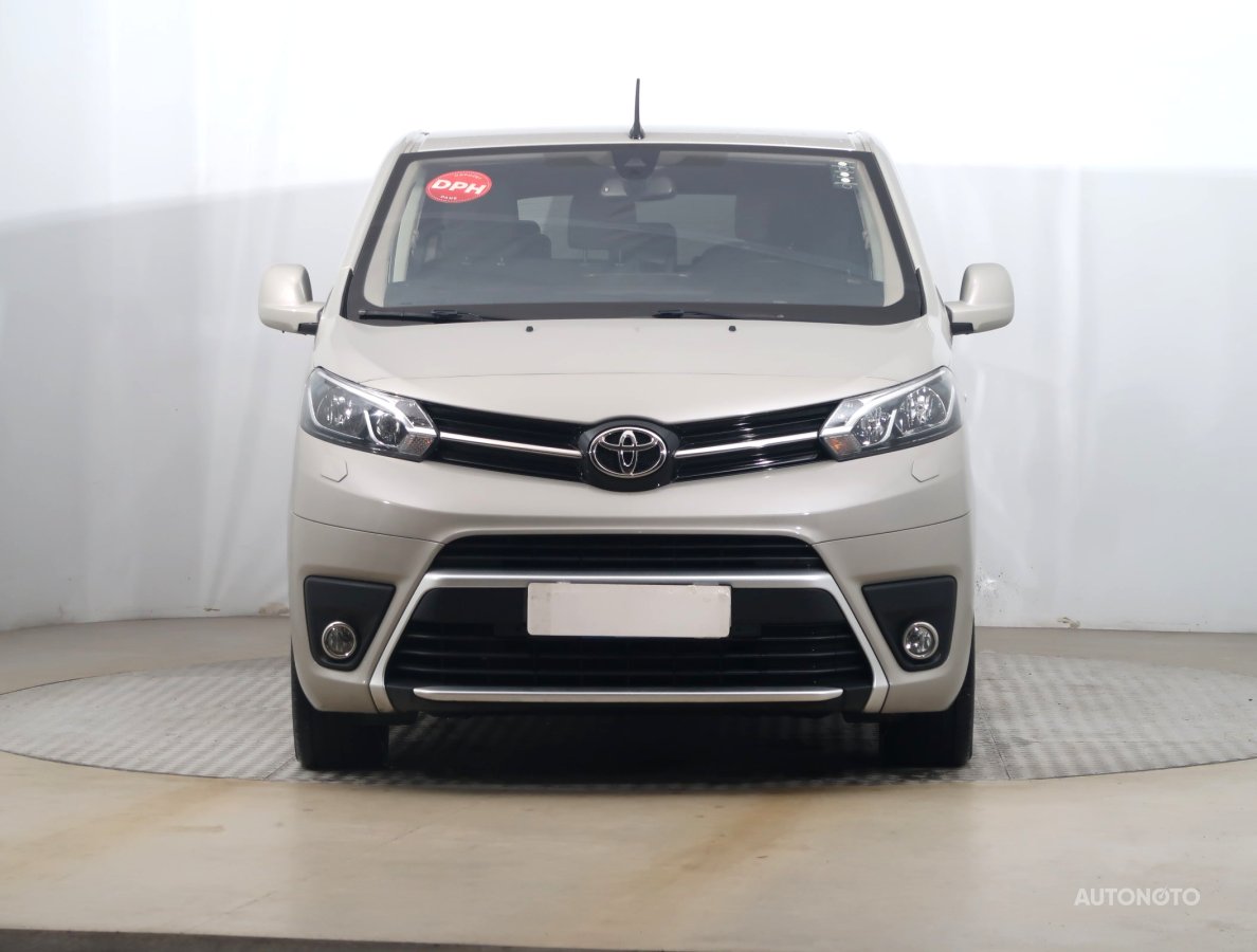 Toyota ProAce Verso, 2022 - pohled č. 2
