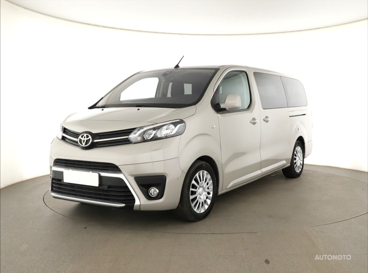 Toyota ProAce Verso, 2022 - pohled č. 3