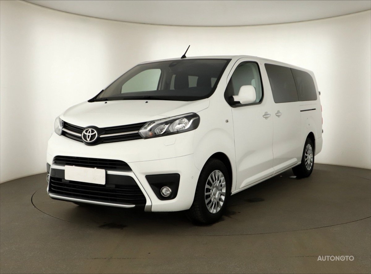Toyota ProAce Verso, 2022 - pohled č. 3