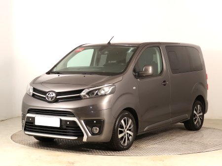 Toyota ProAce Verso, 2019 - pohled č. 3