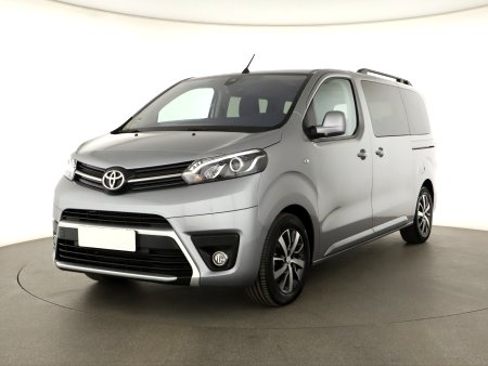 Toyota ProAce Verso, 2023 - pohled č. 3