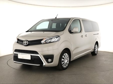 Toyota ProAce Verso, 2022 - pohled č. 3