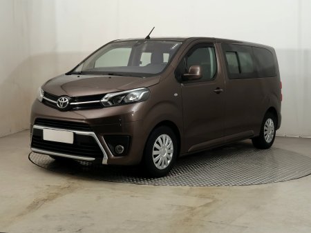 Toyota ProAce Verso, 2018 - pohled č. 3