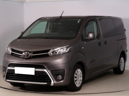 Toyota ProAce Verso, 2019 - pohled č. 3