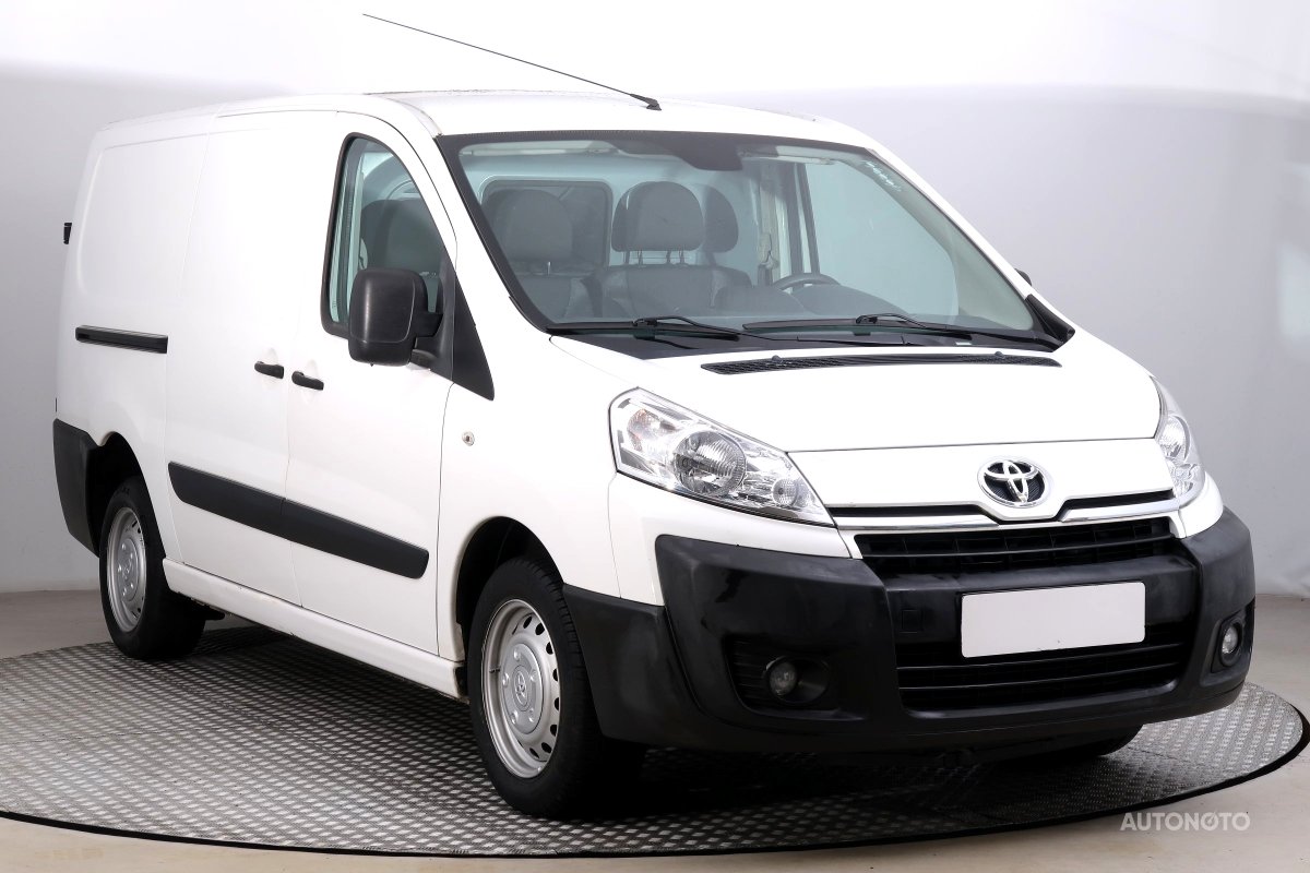 Toyota ProAce, 2015 - celkový pohled