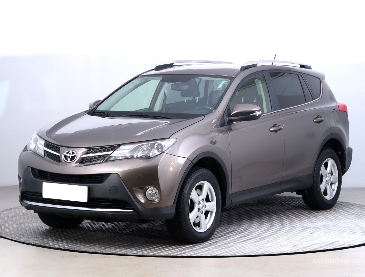 Toyota RAV 4, 2014 - pohled č. 3