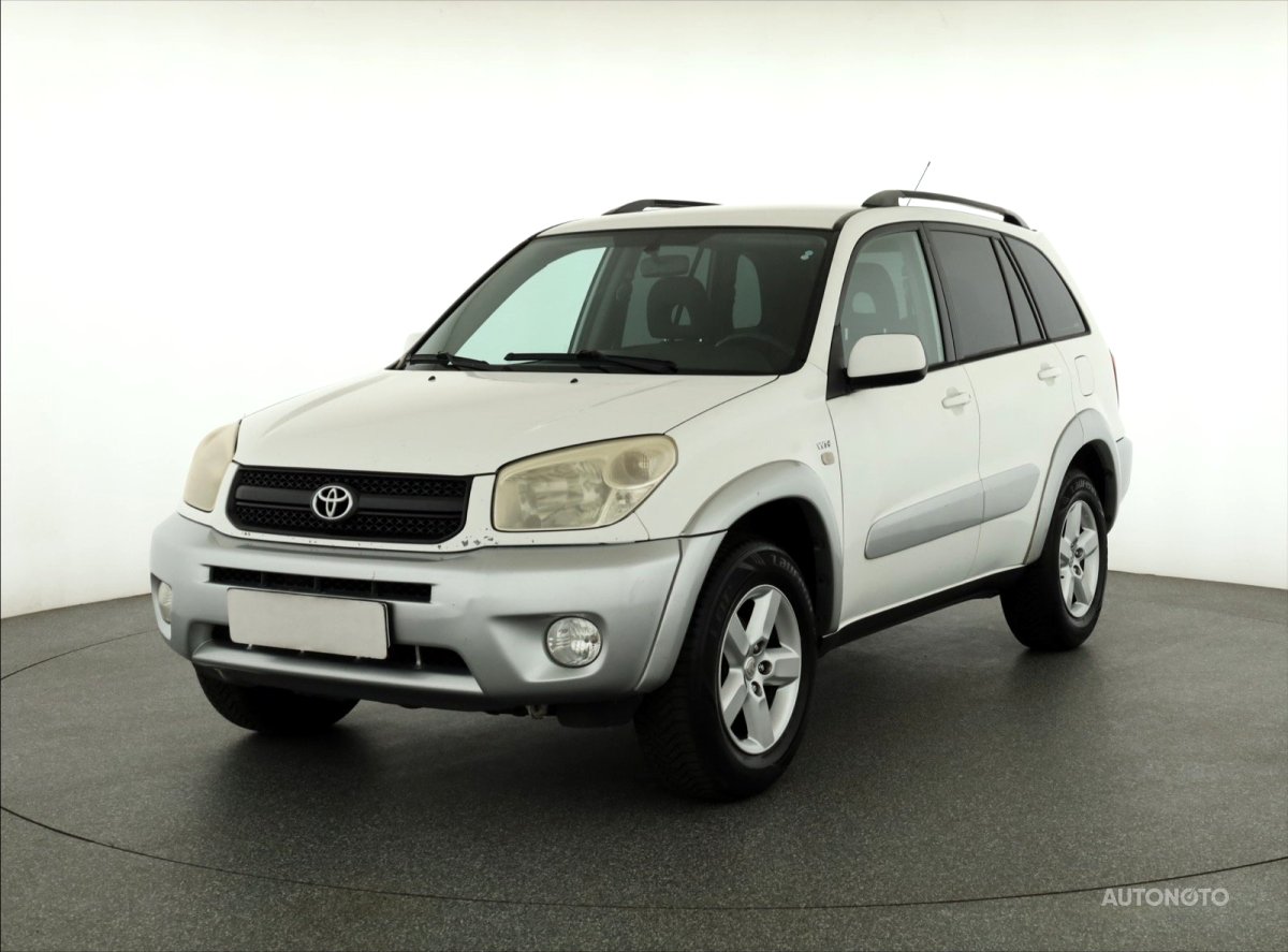 Toyota RAV 4, 2004 - pohled č. 3