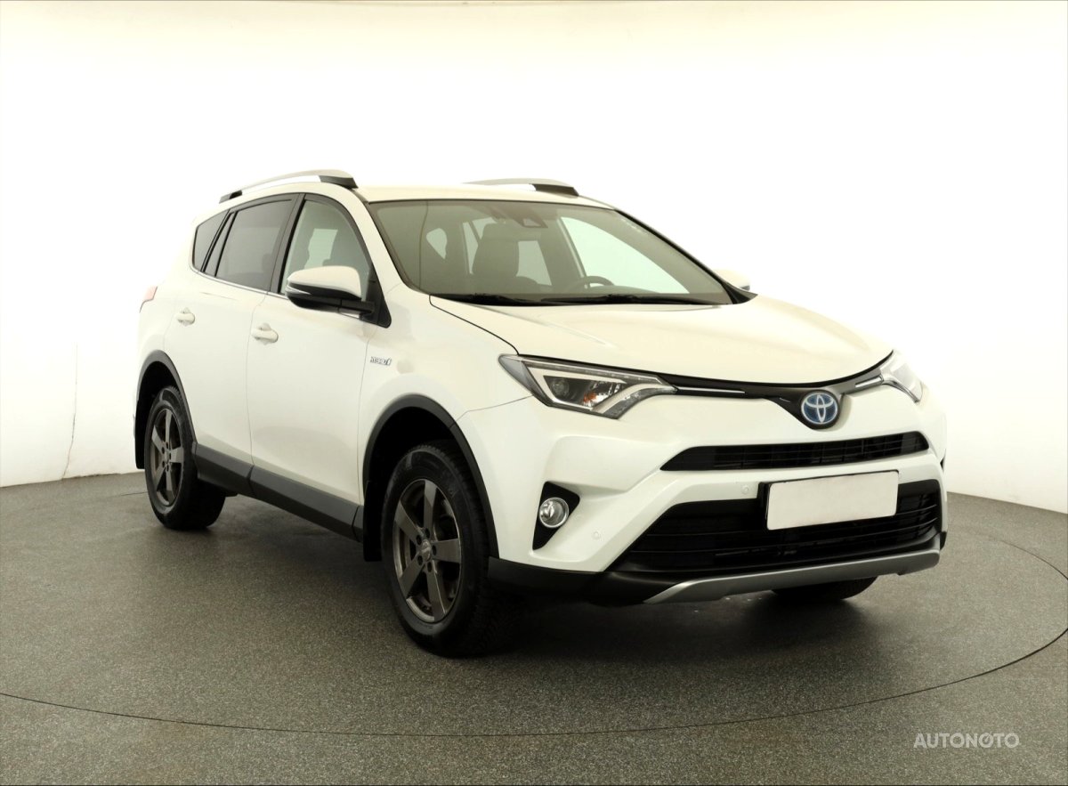 Toyota RAV 4, 2017 - pohled č. 1