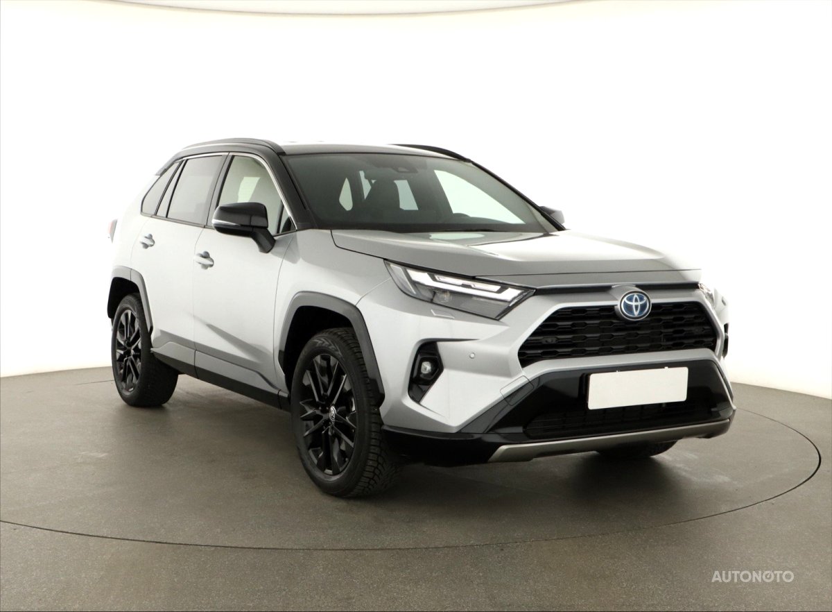 Toyota RAV 4, 2024 - celkový pohled
