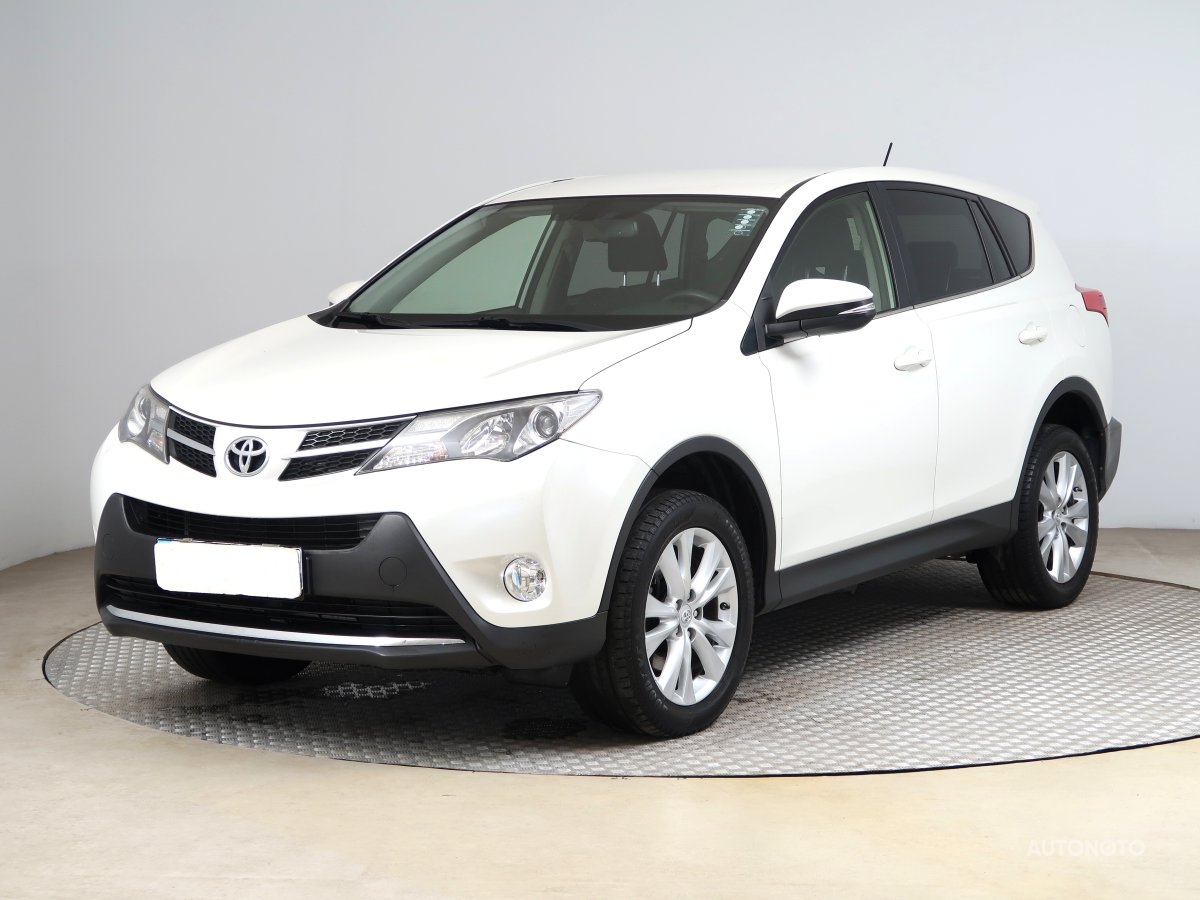Toyota RAV 4, 2013 - pohled č. 3