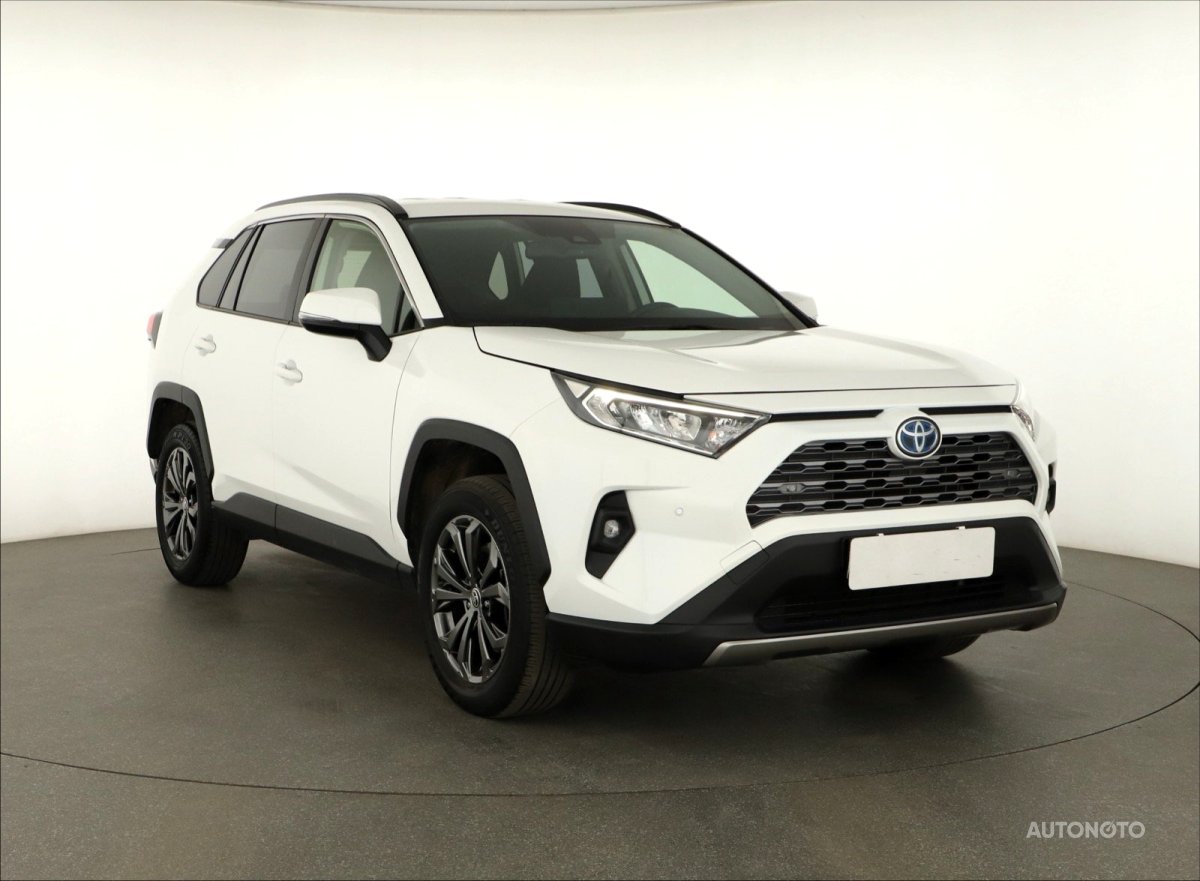 Toyota RAV 4, 2024 - pohled č. 1