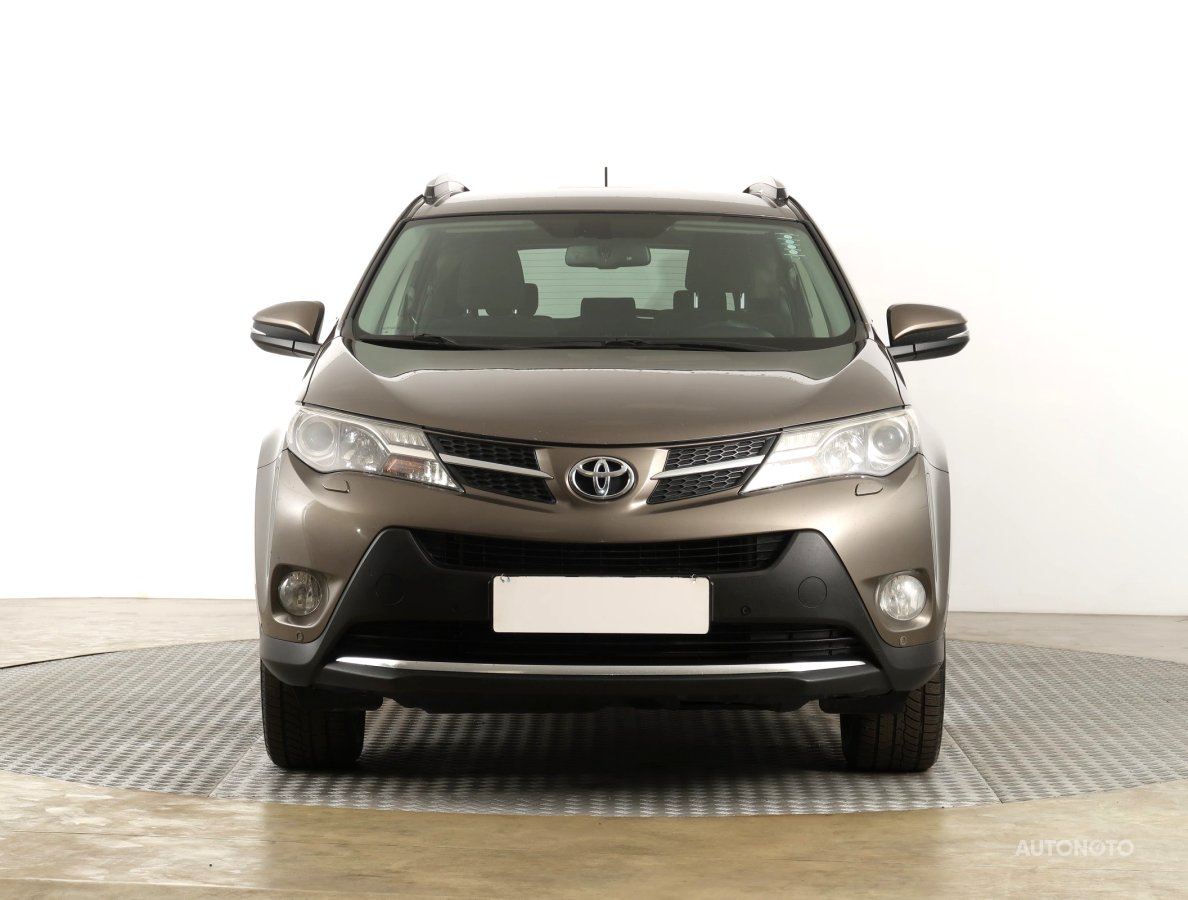 Toyota RAV 4, 2015 - pohled č. 2