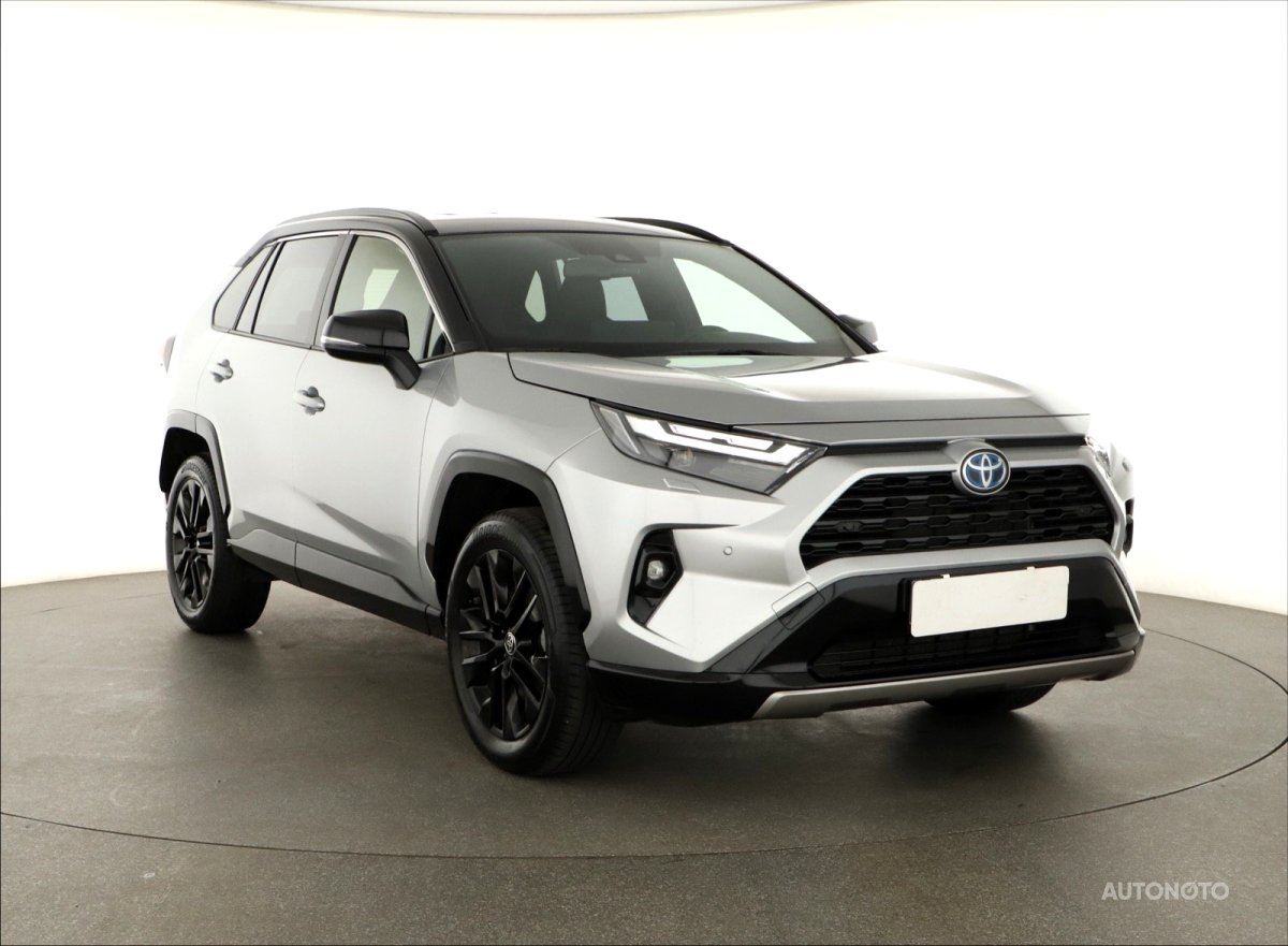 Toyota RAV 4, 2024 - celkový pohled