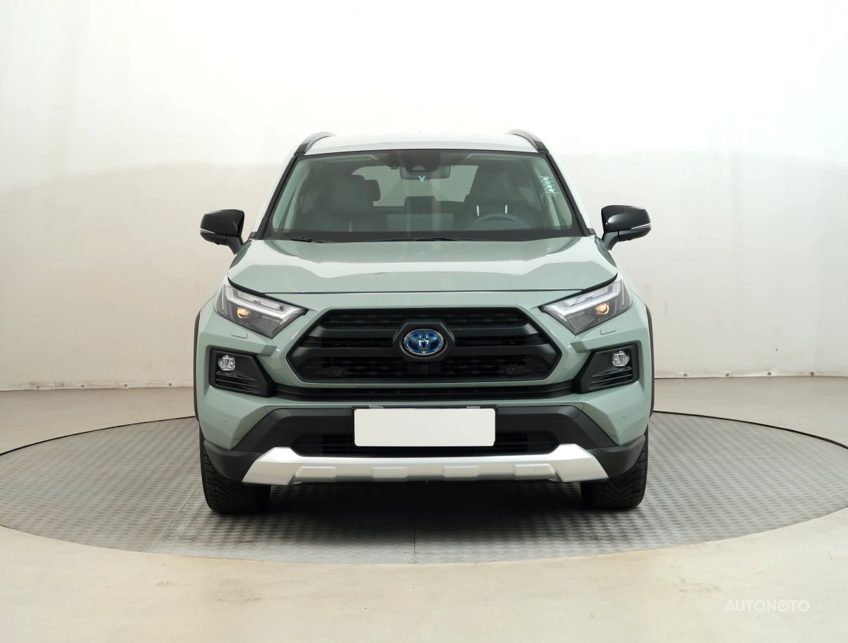 Toyota RAV 4, 2024 - pohled č. 2
