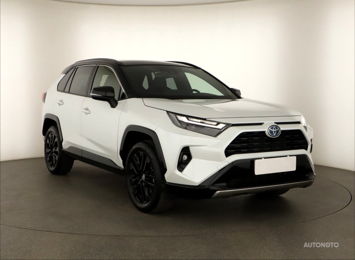 Toyota RAV 4, 2024 - celkový pohled