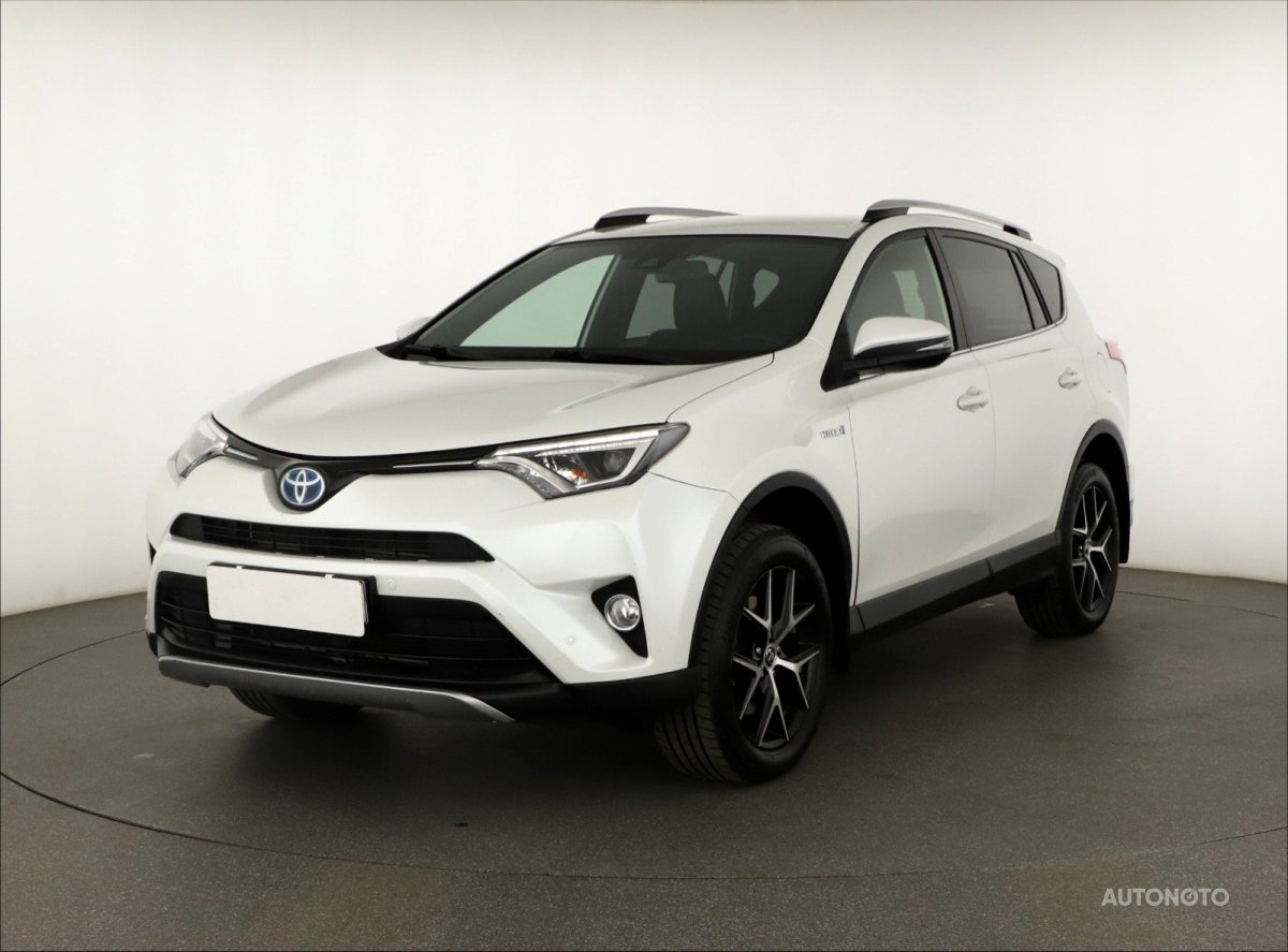 Toyota RAV 4, 2016 - pohled č. 3