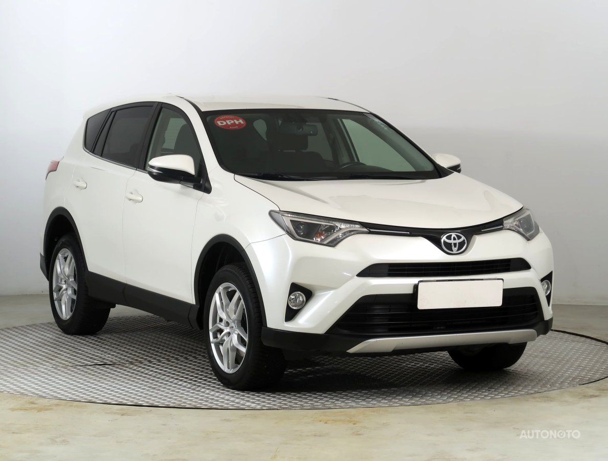 Toyota RAV 4, 2017 - celkový pohled