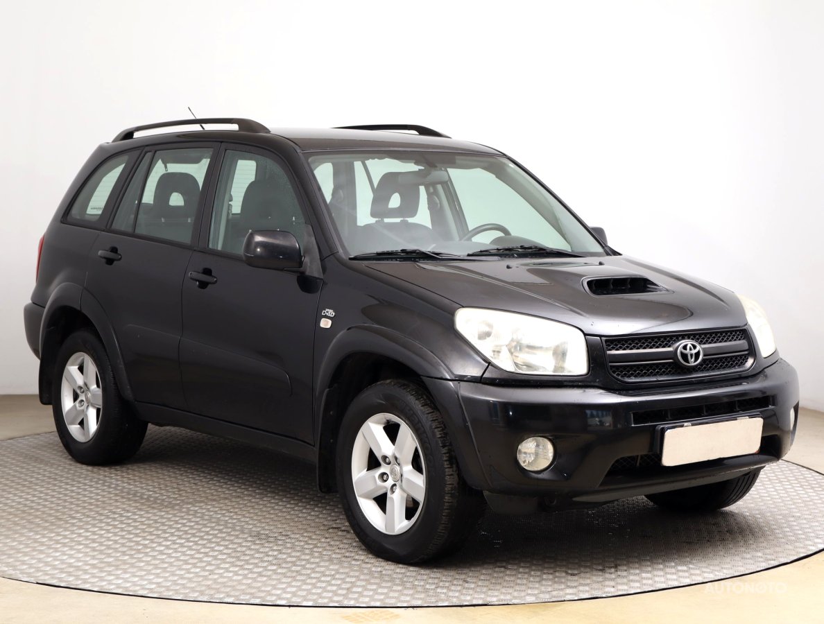 Toyota RAV 4, 2004 - celkový pohled