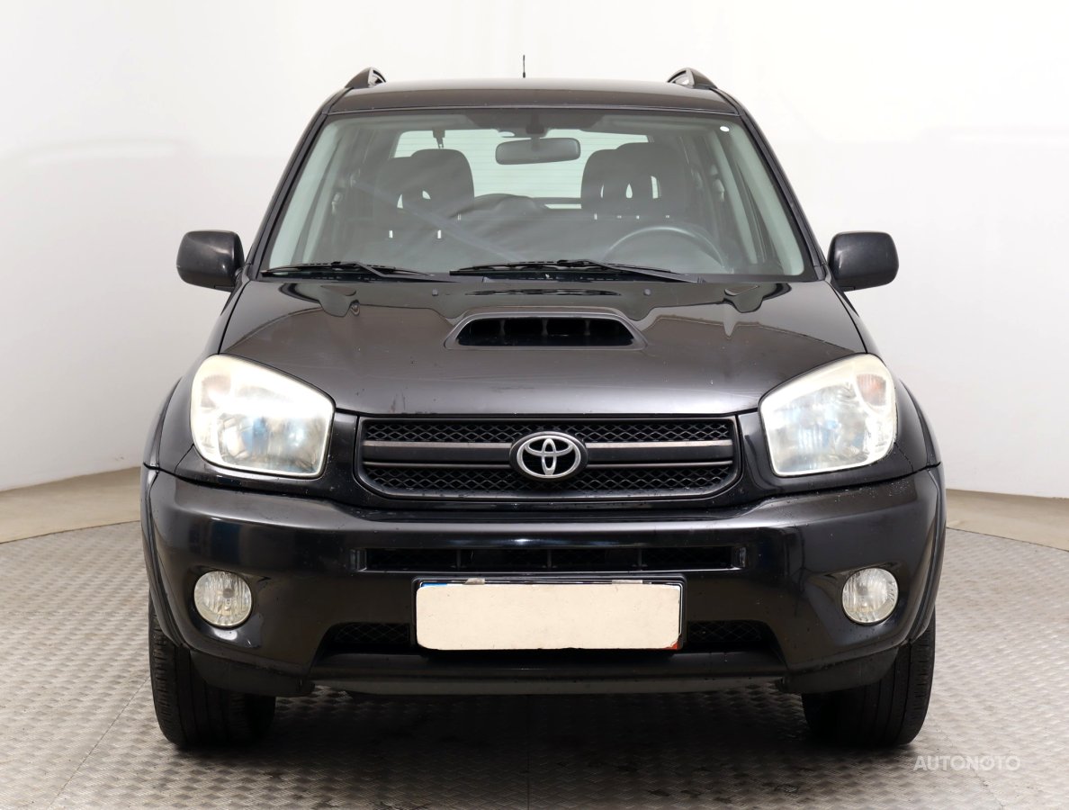 Toyota RAV 4, 2004 - pohled č. 2